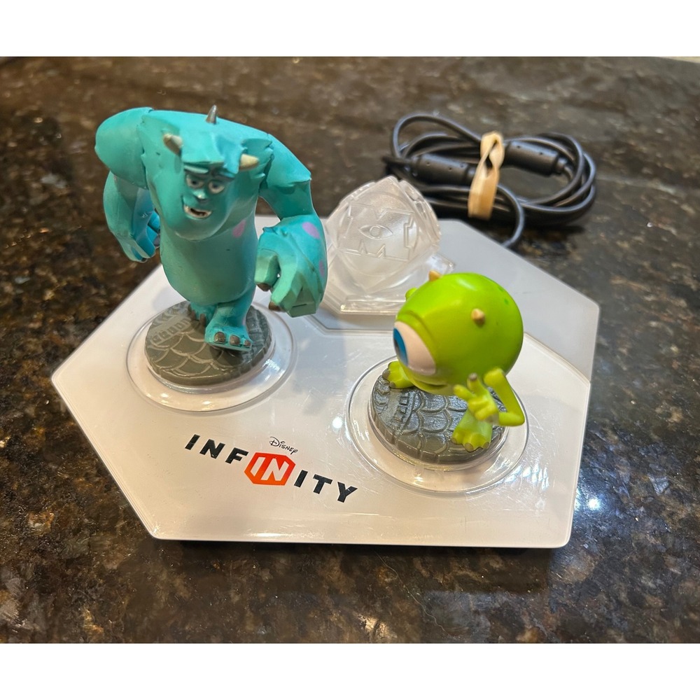 Disney Infinity Base +‎ Sulley, Mike & Monsters Inc Power Disc Xbox 360 Tested